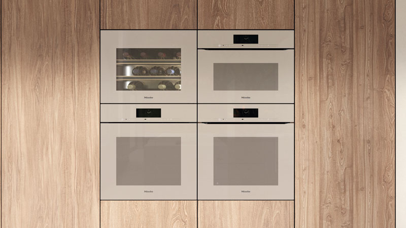 Horno compacto con microondas sin tirador